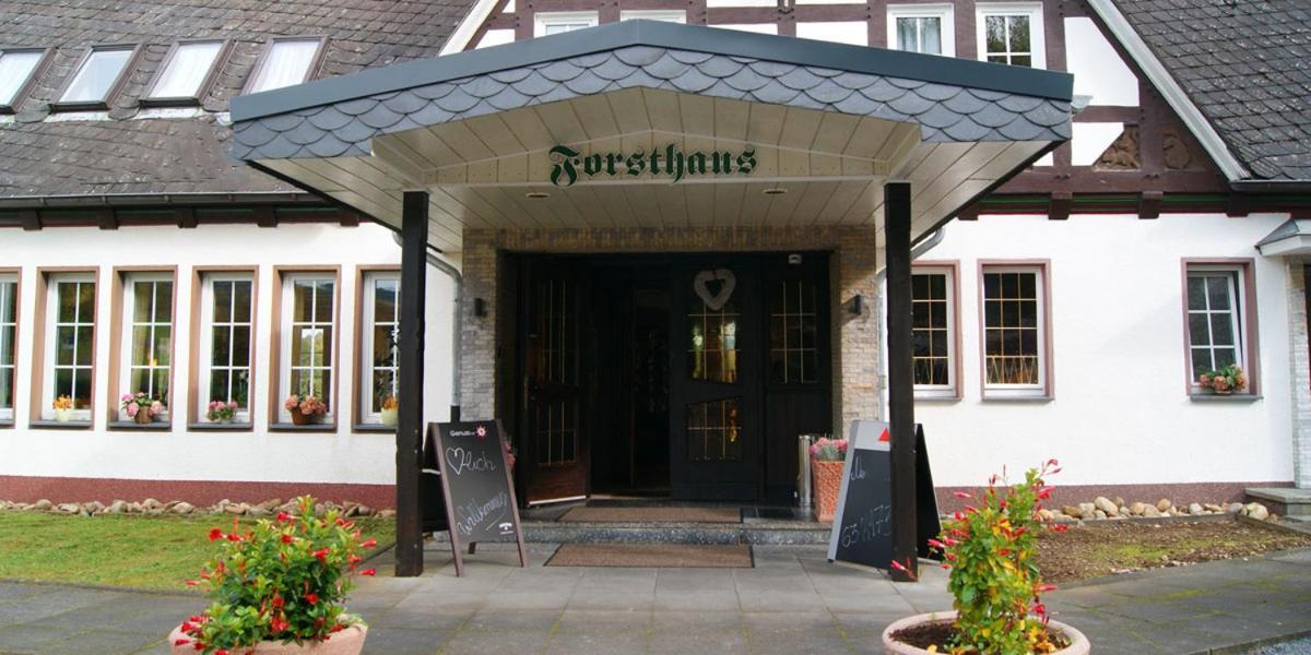 Forsthaus Ewig Hotel-Restaurant Attendorn Exterior photo